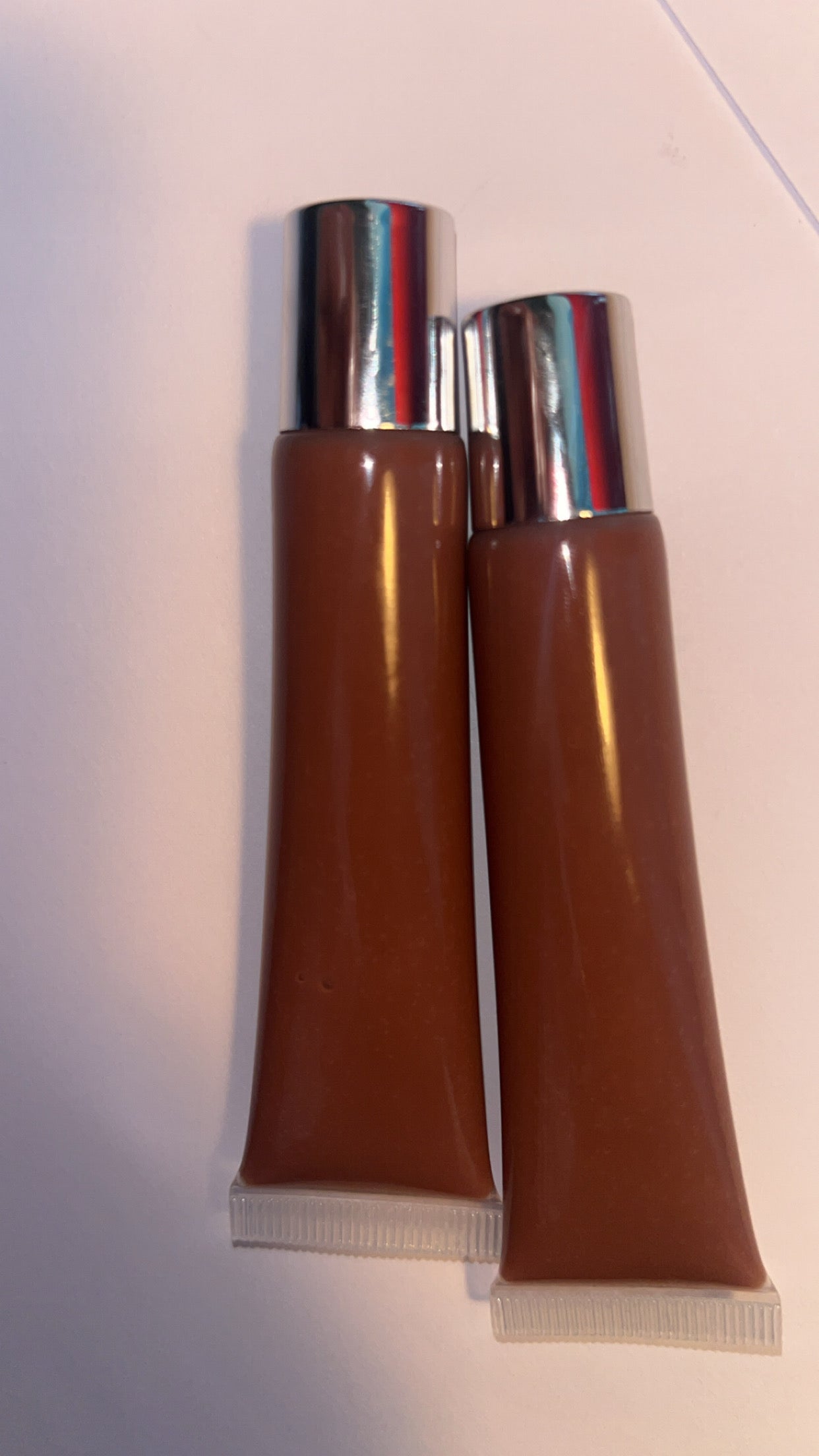 SQUEEZE TUBES