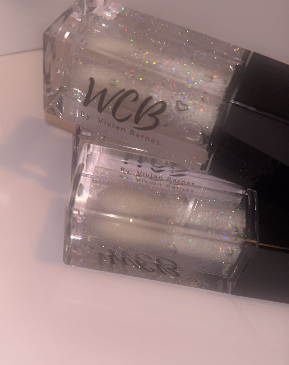 SQUEEZE TUBES